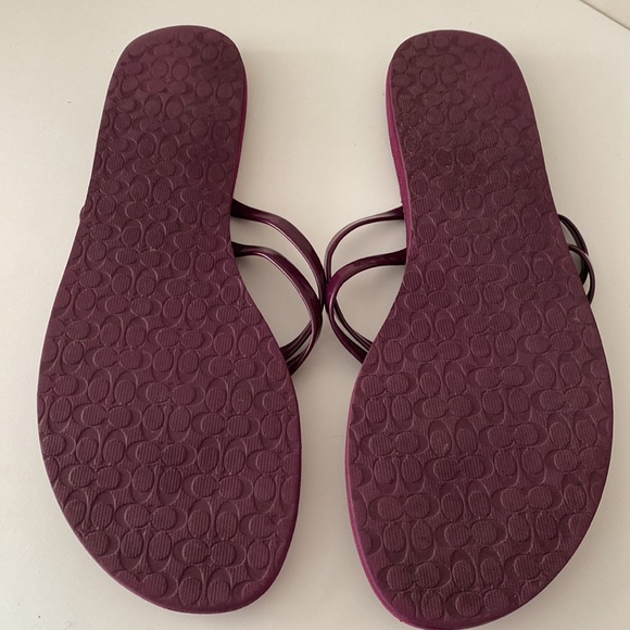 Coach slip on purple sandal. Size 7.5 - Picture 2 of 3